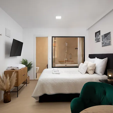 Deluxe Studio In City Center With Free Private Parking Rovinj Exterior photo