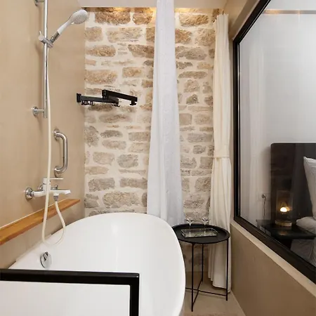Deluxe Studio In City Center With Free Private Parking Rovinj Exterior photo